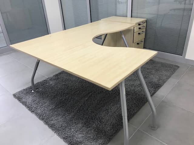 ergo desk